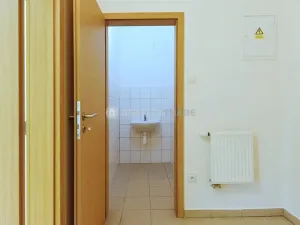 Pronájem obchodního prostoru, Strakonice, Jezerní, 120 m2