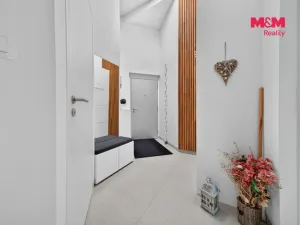 Prodej bytu 3+kk, Praha, Na návsi, 103 m2