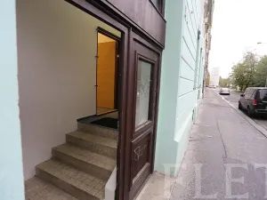 Pronájem kanceláře, Praha - Bubeneč, Nad Královskou oborou, 122 m2