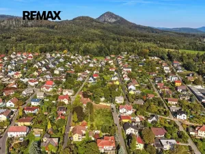 Prodej vily, Nový Bor, Lidická, 677 m2