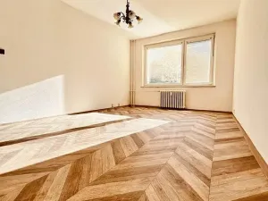 Pronájem bytu 1+1, Ostrava - Poruba, Otakara Jeremiáše, 38 m2