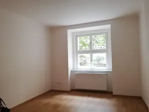 Pronájem bytu 2+1, Praha - Žižkov, Roháčova, 67 m2