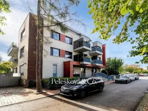 Pronájem bytu 2+kk, Praha - Suchdol, Májová, 45 m2