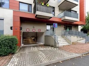 Pronájem bytu 2+kk, Praha - Suchdol, Májová, 45 m2