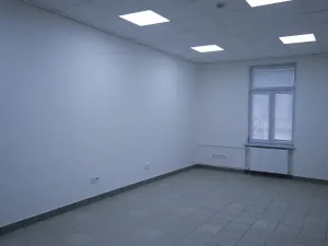 Pronájem obchodního prostoru, Frýdek-Místek, tř. T. G. Masaryka, 36 m2