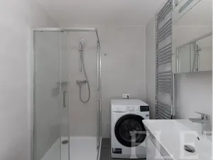 Pronájem bytu 2+kk, Praha - Řeporyje, Haenkeho, 47 m2