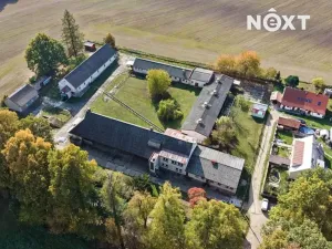 Prodej obchodního prostoru, Jindřichův Hradec, 9726 m2