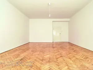 Pronájem bytu 1+1, Praha - Žižkov, Křišťanova, 50 m2