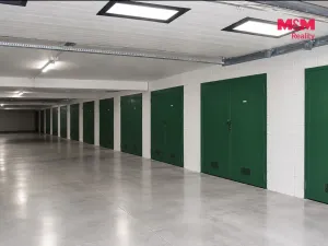 Pronájem garáže, Pardubice, Lidická, 19 m2