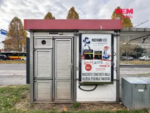 Prodej obchodního prostoru, Hradec Králové, 5 m2