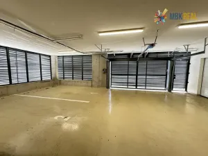 Pronájem garážového stání, Brno, Kociánka, 13 m2