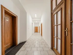 Pronájem kanceláře, Ostrava, Nádražní, 2444 m2