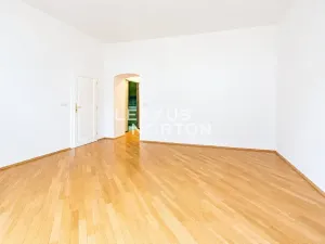 Pronájem bytu 4+1, Praha - Nové Město, Odborů, 100 m2