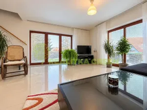 Pronájem rodinného domu, Pržno, 210 m2