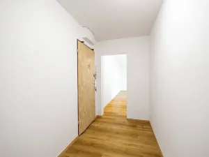 Prodej bytu 3+kk, Praha - Karlín, Nekvasilova, 57 m2