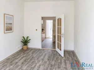 Pronájem bytu 1+1, Praha - Smíchov, Lidická, 35 m2