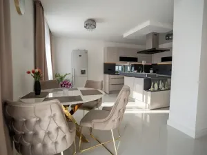 Prodej rodinného domu, Sobětuchy, 210 m2