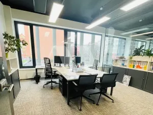 Pronájem kanceláře, Praha - Holešovice, Dělnická, 840 m2