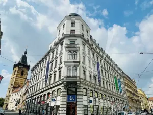 Pronájem kanceláře, Praha - Nové Město, Lazarská, 142 m2