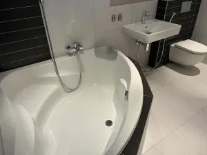 Prodej rodinného domu, Praha - Březiněves, V pěšinkách, 230 m2