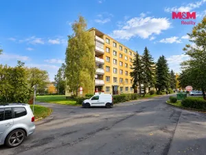 Prodej bytu 3+1, Chodov, náměstí 9. května, 65 m2