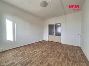 Pronájem bytu 1+1, Liběšice, 30 m2