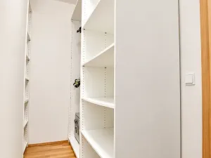 Pronájem rodinného domu, Praha - Velká Chuchle, Adlerova, 184 m2