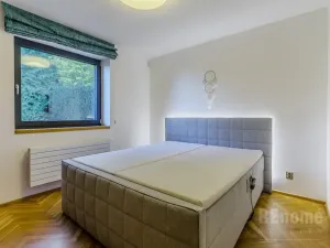 Prodej rodinného domu, Třebotov, V Zálesí, 300 m2