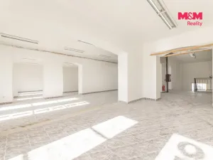 Prodej obchodního prostoru, Bruntál, nám. Míru, 550 m2
