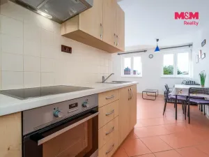 Prodej činžovního domu, Nehvizdy, Pražská, 300 m2