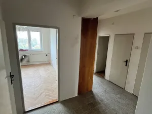 Prodej bytu 2+1, Praha - Vršovice, Kubánské náměstí, 62 m2