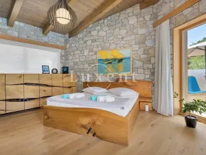 Prodej vily, Makarska, Chorvatsko, 208 m2