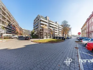 Pronájem bytu 2+kk, Olomouc, Šantova, 68 m2