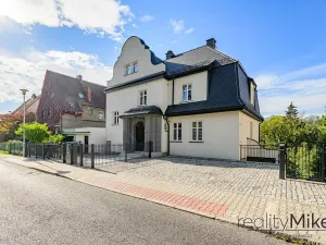 Pronájem bytu 3+1, Liberec, Šafaříkova, 87 m2