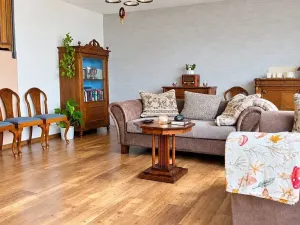 Prodej rodinného domu, Buštěhrad, Pražská, 166 m2