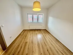 Pronájem bytu 2+kk, Praha - Modřany, K Vystrkovu, 57 m2