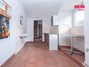 Prodej obchodního prostoru, Církvice, 340 m2