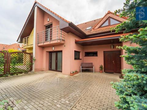 Prodej rodinného domu, Jirny, Akátová, 175 m2