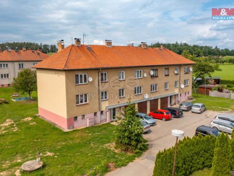 Prodej bytu 3+1, Střelské Hoštice, 74 m2