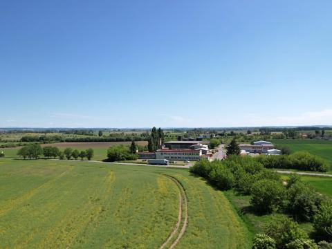 Prodej zemědělské půdy, Dašice, 2145 m2