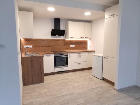 Pronájem bytu 2+kk, České Budějovice - České Budějovice 6, M. Vydrové, 52 m2