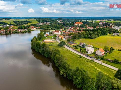 Prodej rodinného domu, Lnáře, 200 m2