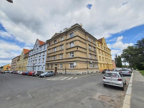 Prodej bytu 3+1, Cheb, Na Hradčanech, 97 m2