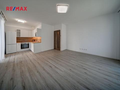 Pronájem bytu 2+kk, Poděbrady, Vrchlického, 47 m2