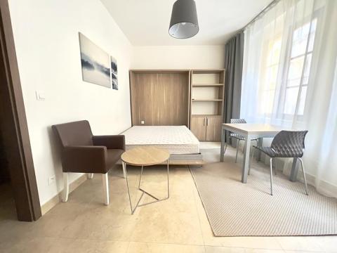 Pronájem bytu 1+kk, Praha - Vršovice, Rostovská, 30 m2