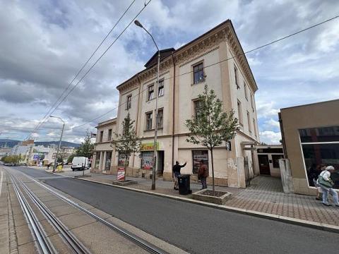 Prodej obchodního prostoru, Liberec - Liberec III-Jeřáb, 1. máje, 30 m2