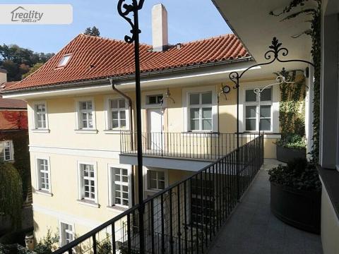 Pronájem bytu 4+1, Praha - Malá Strana, Vlašská, 170 m2