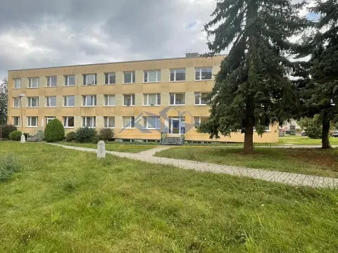 Prodej bytu 3+1, Žebrák, Sídliště, 66 m2