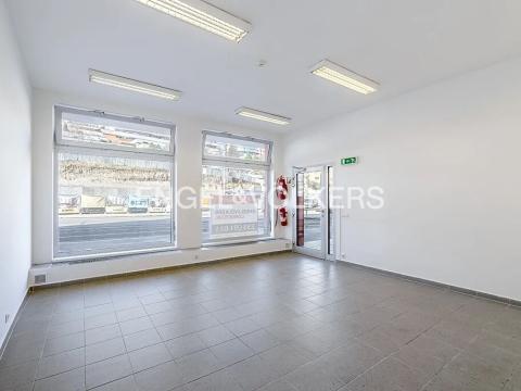 Pronájem obchodního prostoru, Praha - Košíře, Plzeňská, 40 m2