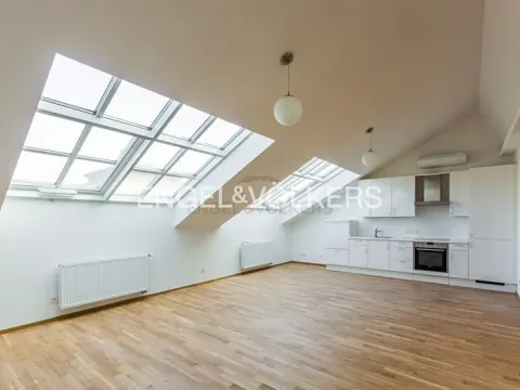 Pronájem bytu 3+kk, Praha - Vinohrady, Balbínova, 116 m2